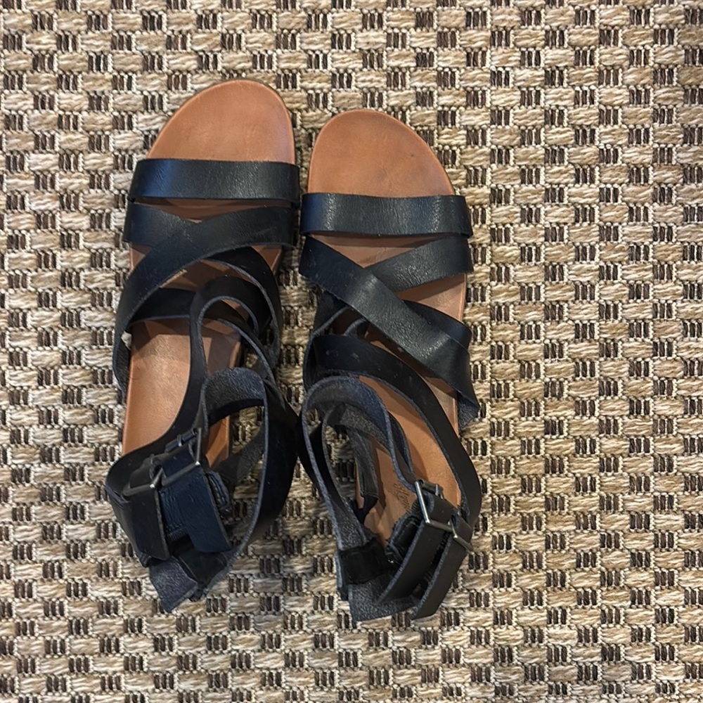 Women's Black Strappy Sandals